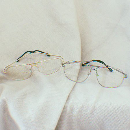 80&#039; vintage glasses (2 colors)