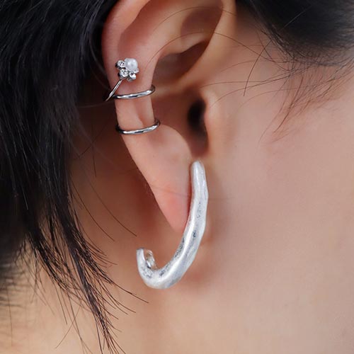curve earring