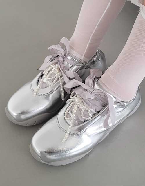 ribbon silve shoes