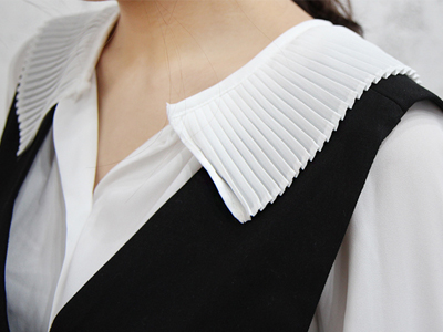 pleats collar chiffon blouse (4 colors)