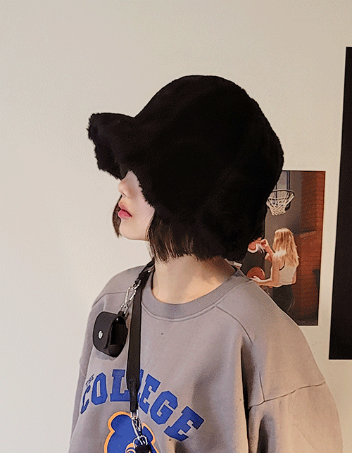 Ribbon fur hat (3 colors)