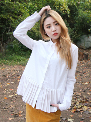 pleated white blouse
