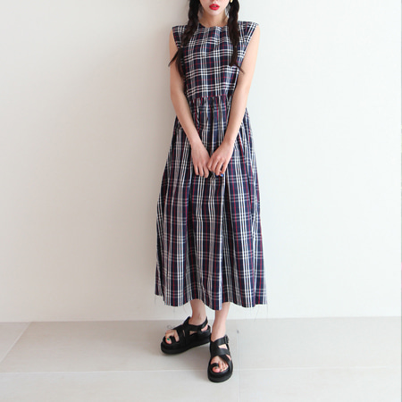 classic check wide dress (beige only)