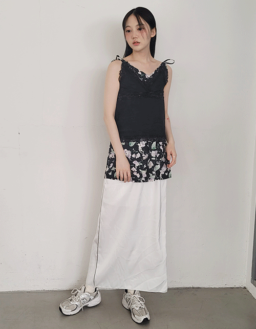 side line long skirts (2 colors)