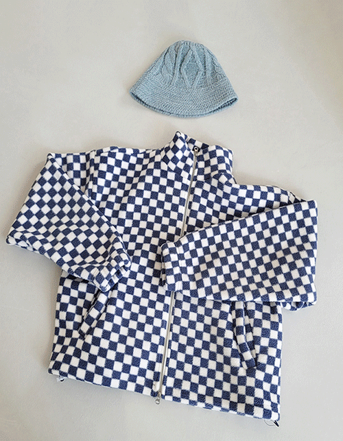 checkered fleece zip-up (2 colors)