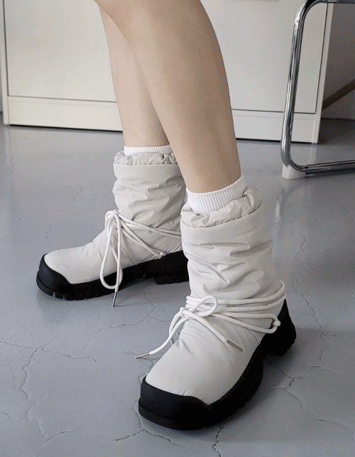 padded boots (2 colors)