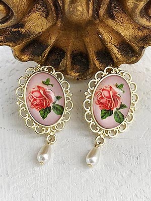 rose vintage earring