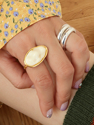 natural ellipse ring (2 colors)