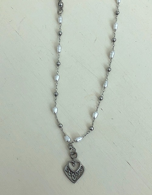 bohemian heart pearl necklace